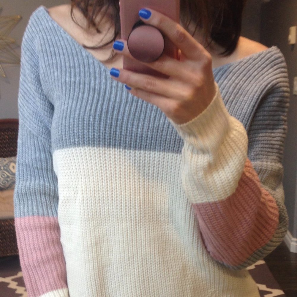 Twisted Back Sweater - Picture 7 of 7